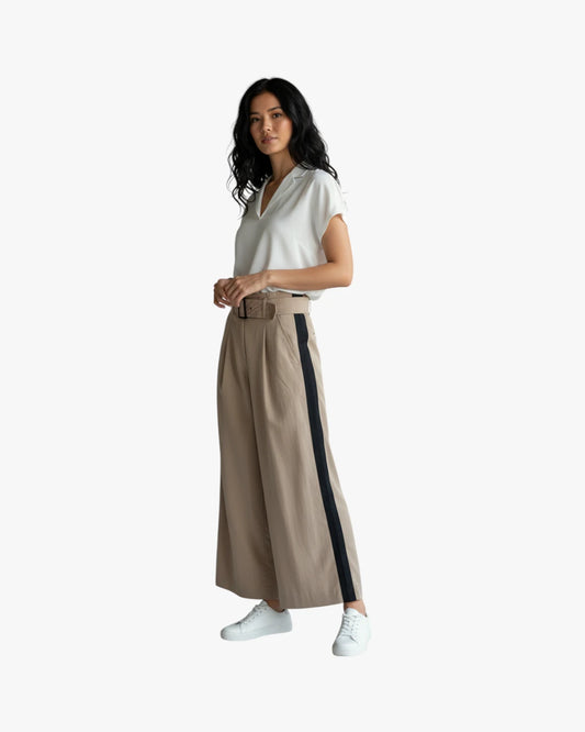 Belted Contrast Wide-Leg Trousers
