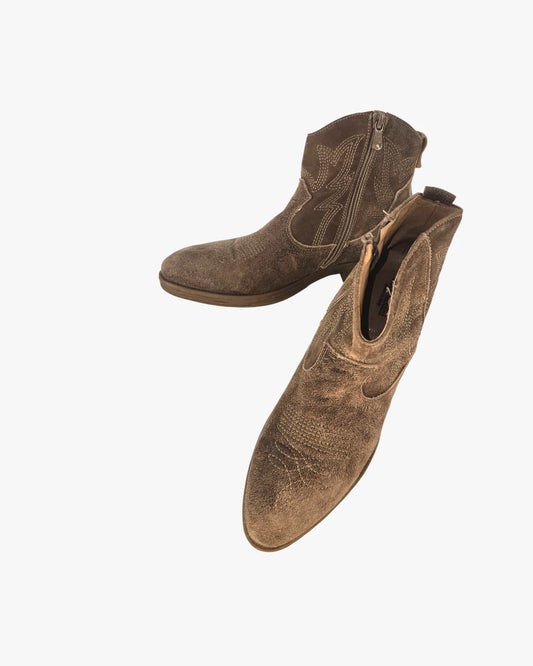 Soft Suede Western Boots