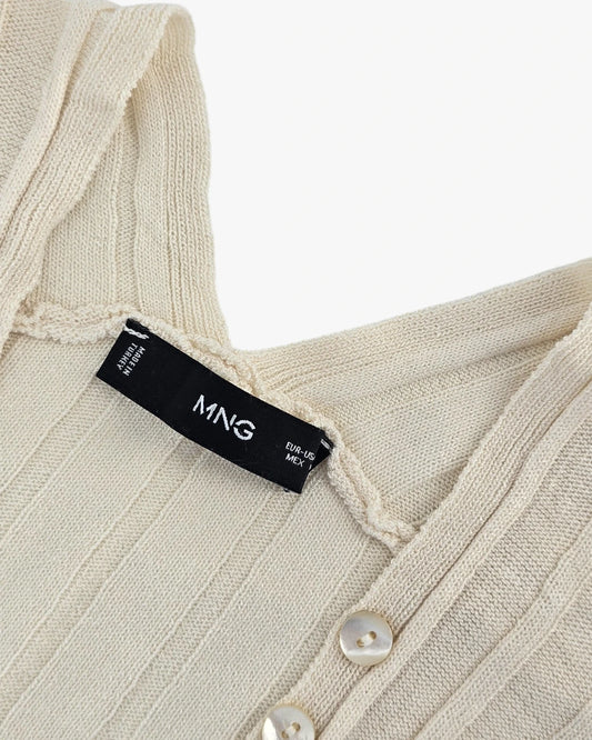 Ribbed Buttoned Knit Top